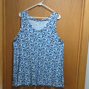 Blue and White Floral Women's Swing Top